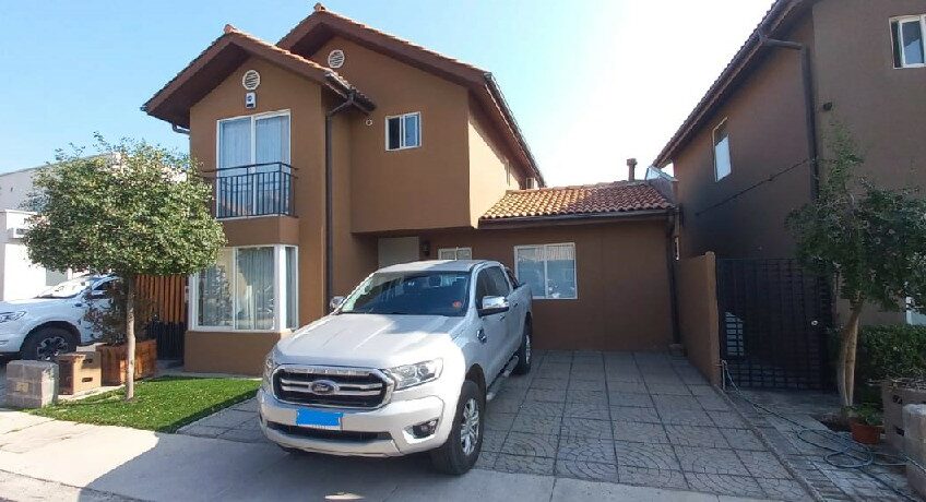 CASA MODELO D (NINHUE AMPLIADA) EN EXCLUSIVO CONDOMINIO LA PLAZA DE CHICAUMA, CIUDAD PARQUE, LAMPA