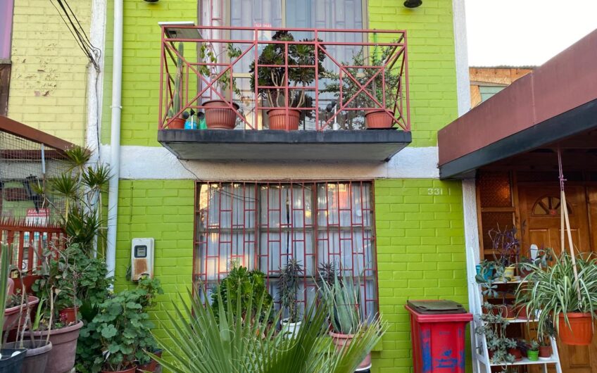 SE VENDE EXCELENTE CASA DE 3 DORMITORIOS Y 1 BAÑO EN PUDAHUEL, VILLA JUAN GUZMAN CRUCHAGA